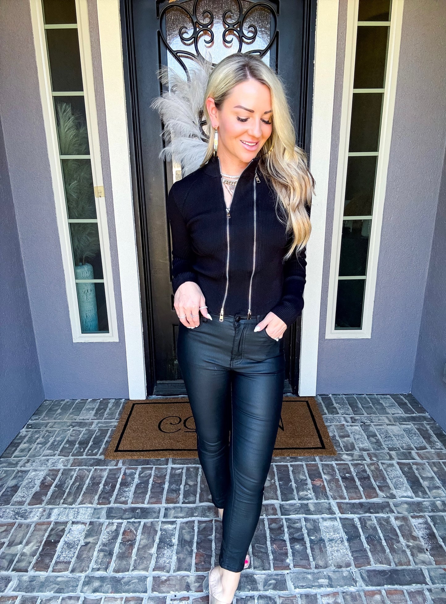Sweet Haze Zipper Top - Black