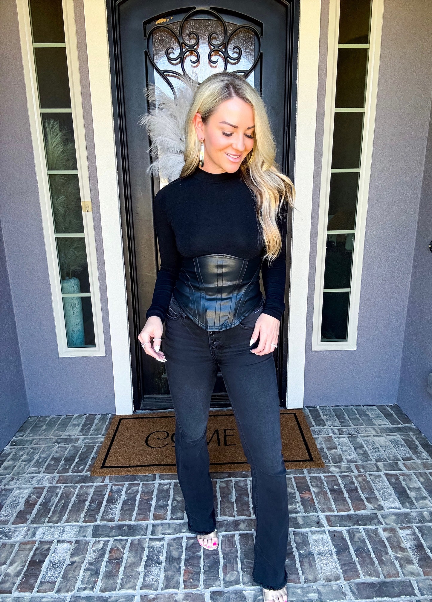 Taking Chances Vegan Detail Top - Black