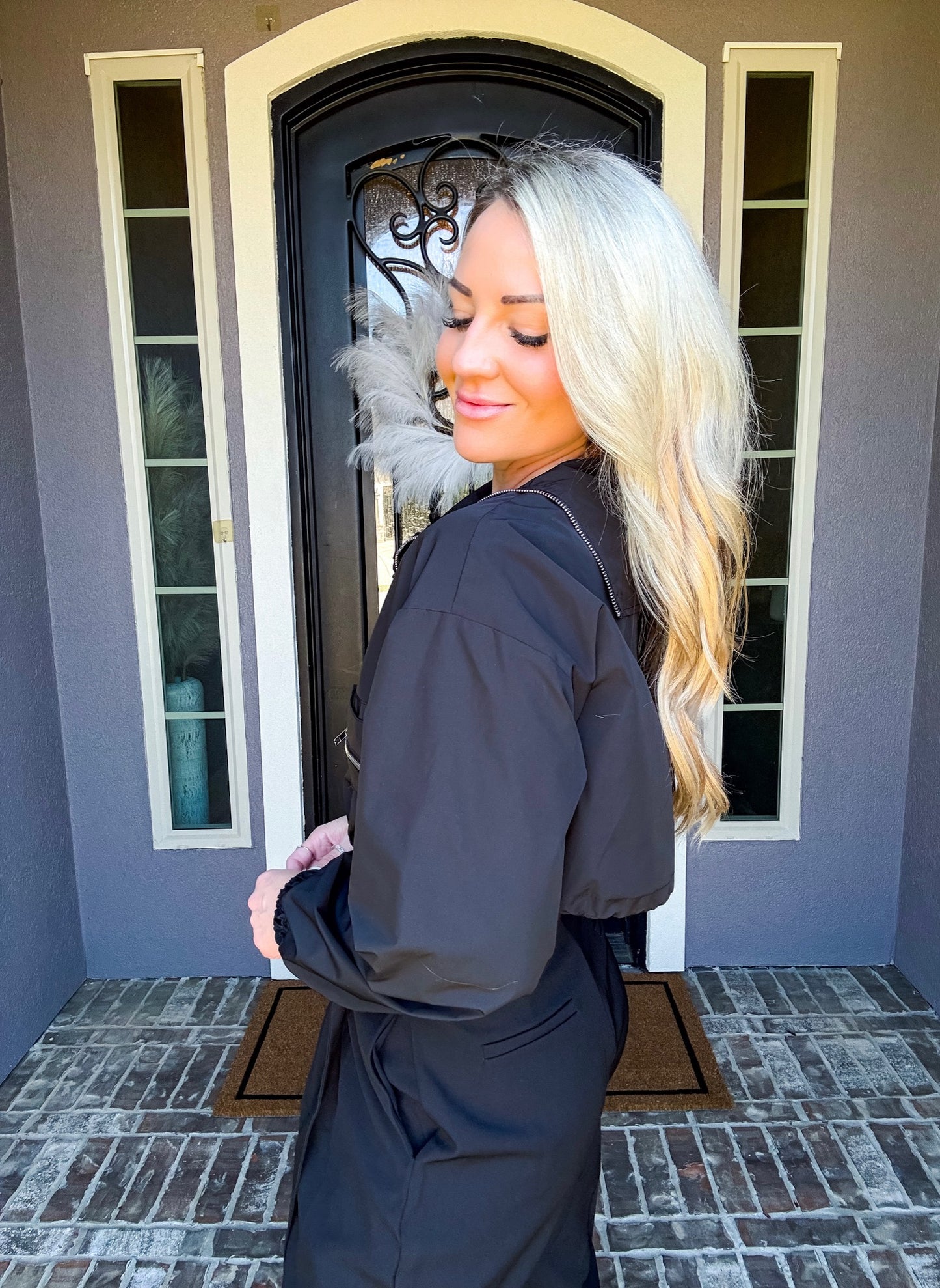 Good Days Diagonal Zip Crop Jacket - Black