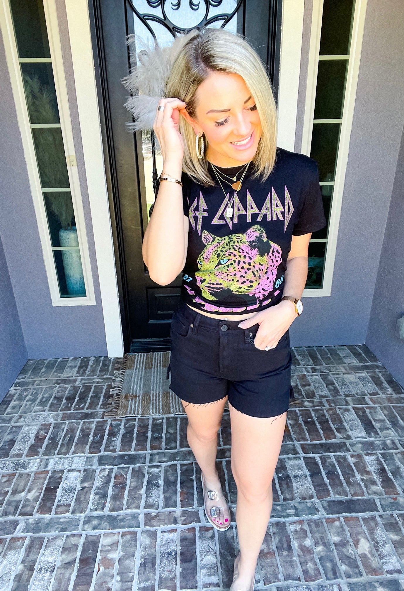 Summer Essential Black Short