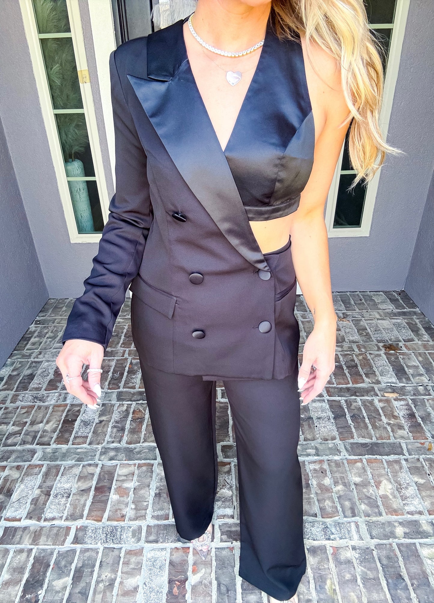 Hollywood nights Cutout Blazer