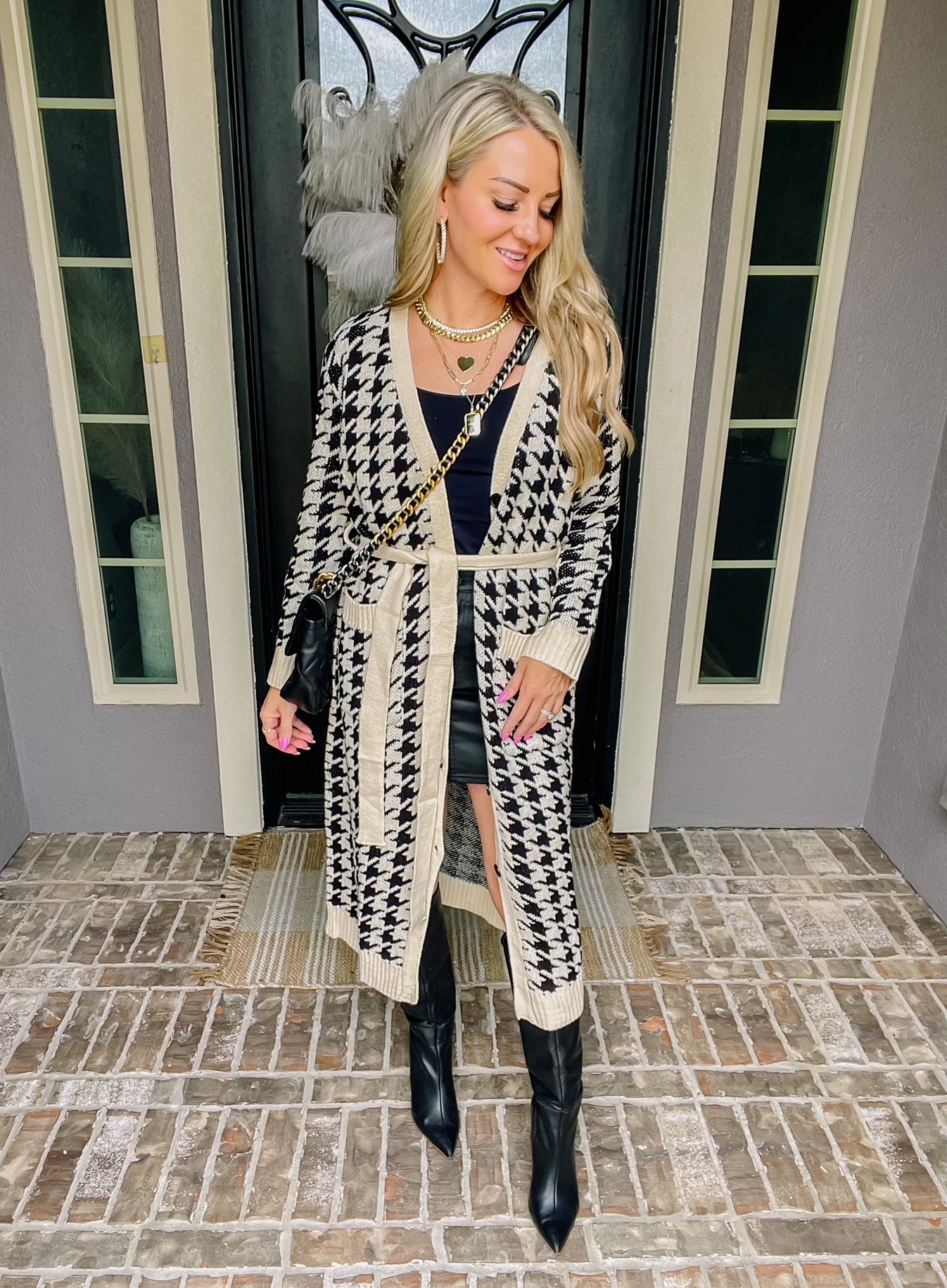 Always Stylish Houndstooth Cardigan