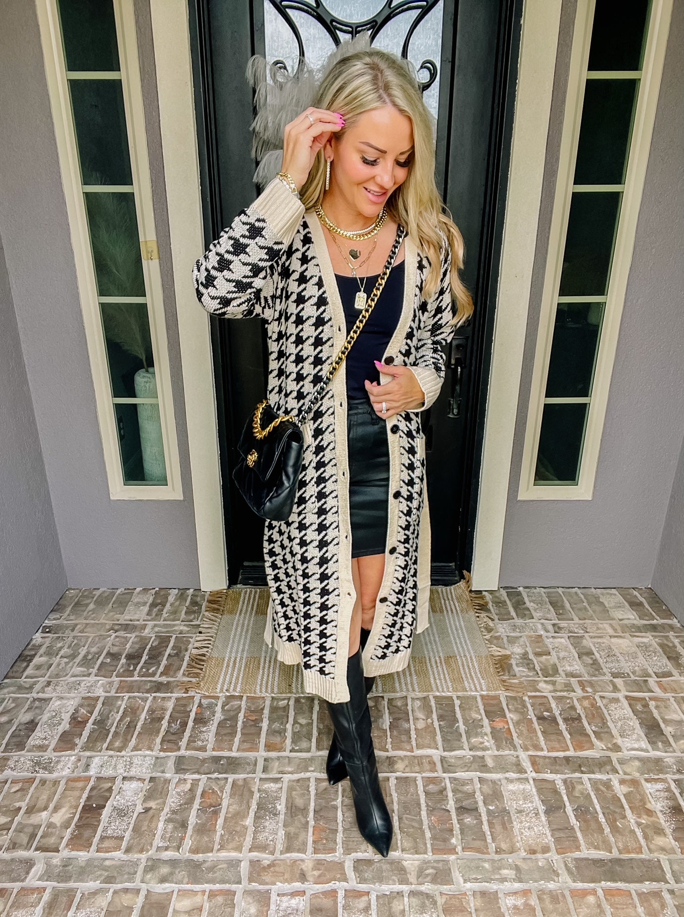 Always Stylish Houndstooth Cardigan