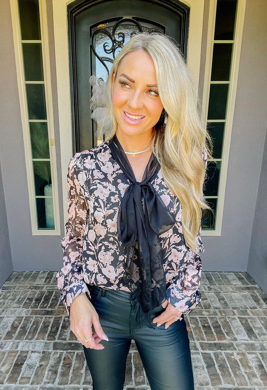 Manhattan Chic Floral Blouse